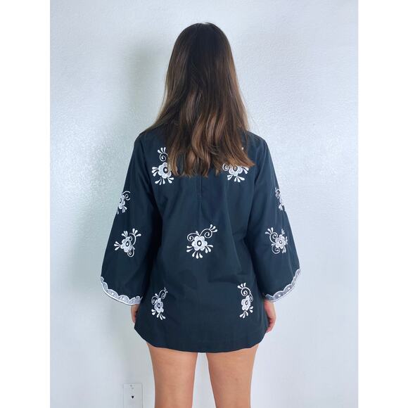 vintage 70s Chuchi Black EMBROIDERED PEACOCK Bell Sleeve TUNIC Large handmade - Picture 10 of 10